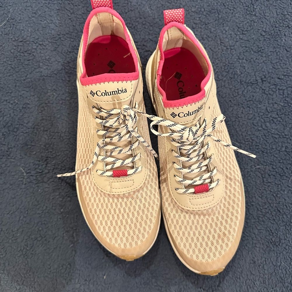 Columbia Women's Beige and Coral Sneakers